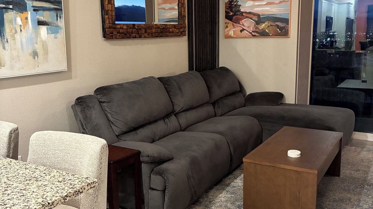Photo of Livingroom in Sparks