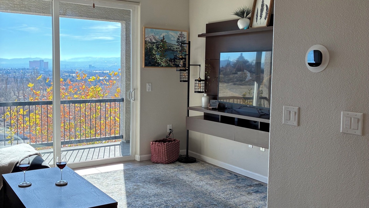 Photo of Livingroom in Sparks