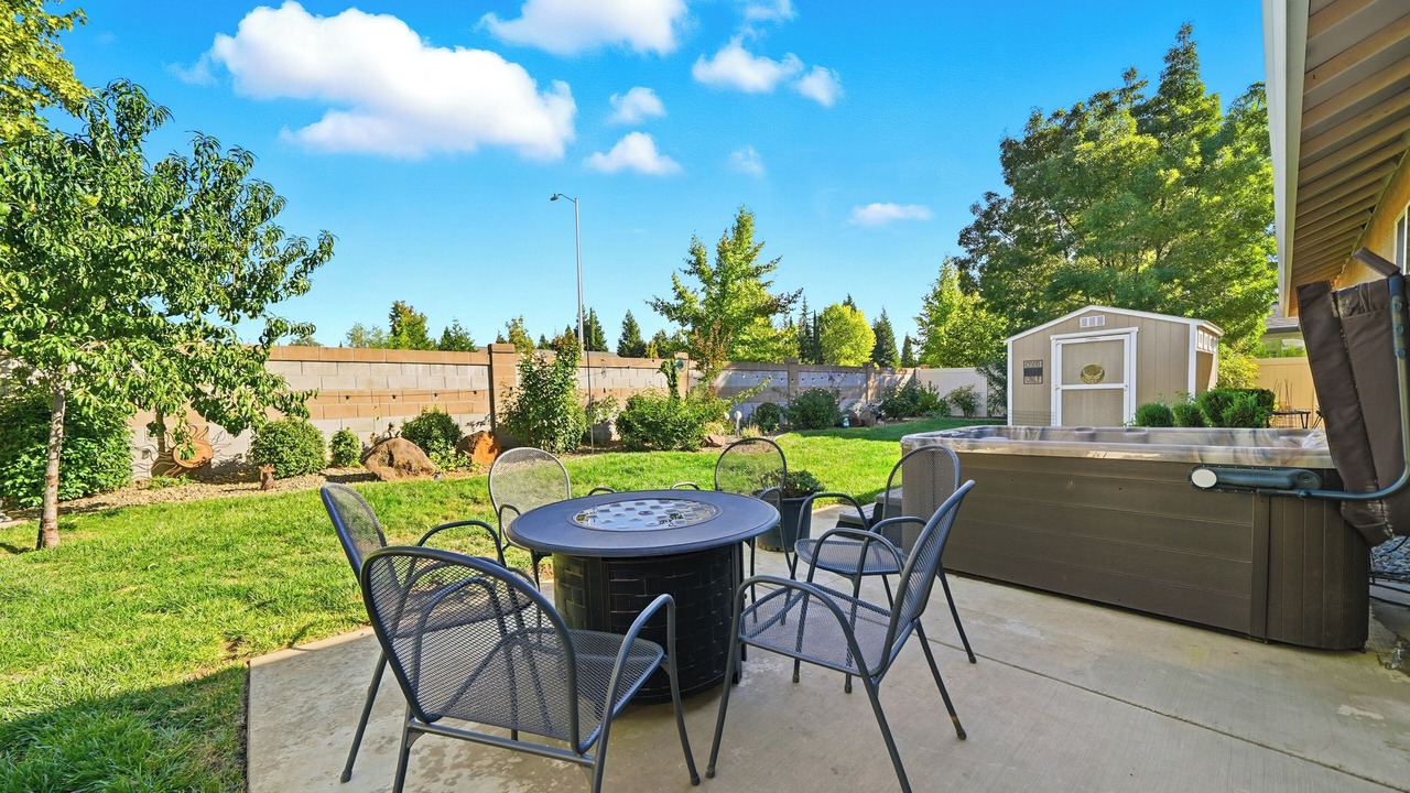 Photo of Outdoor in Sunset Avenues