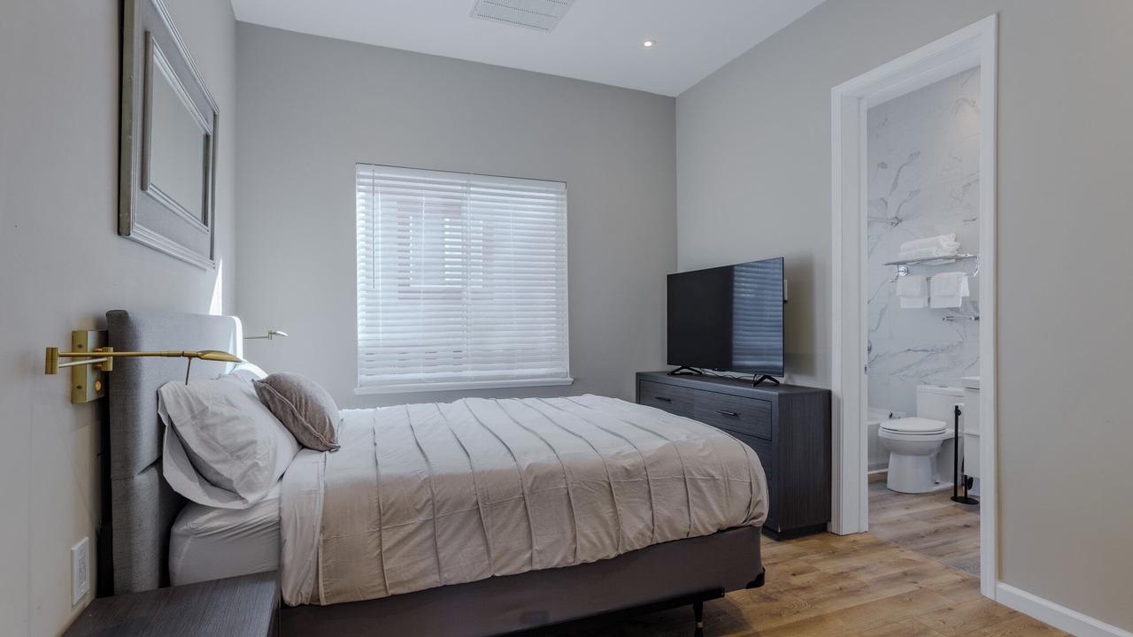 Photo of Bedroom in Northside