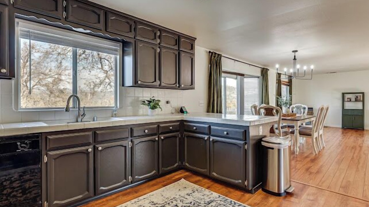 Photo of Kitchen in Yosemite Lakes