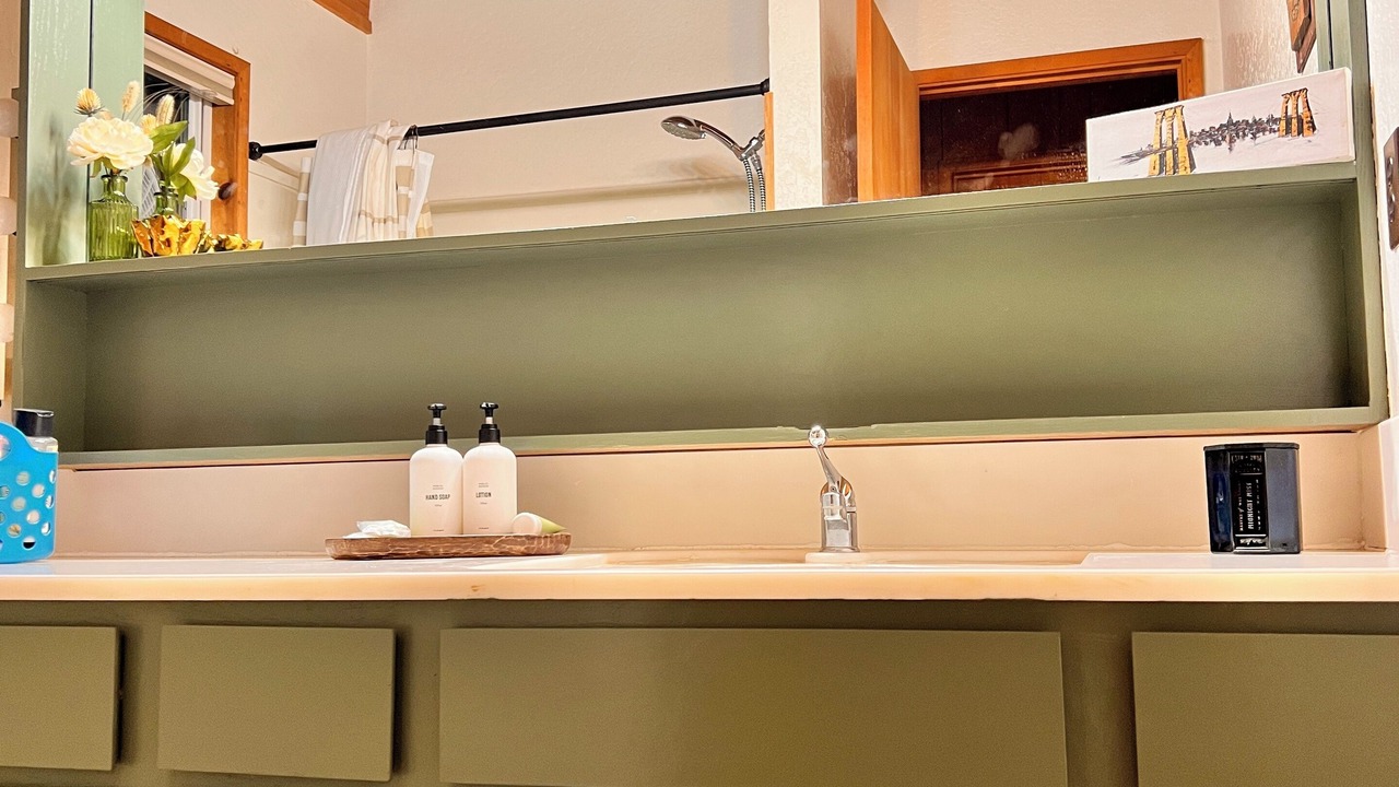 Photo of Bathroom in Country Club Estates