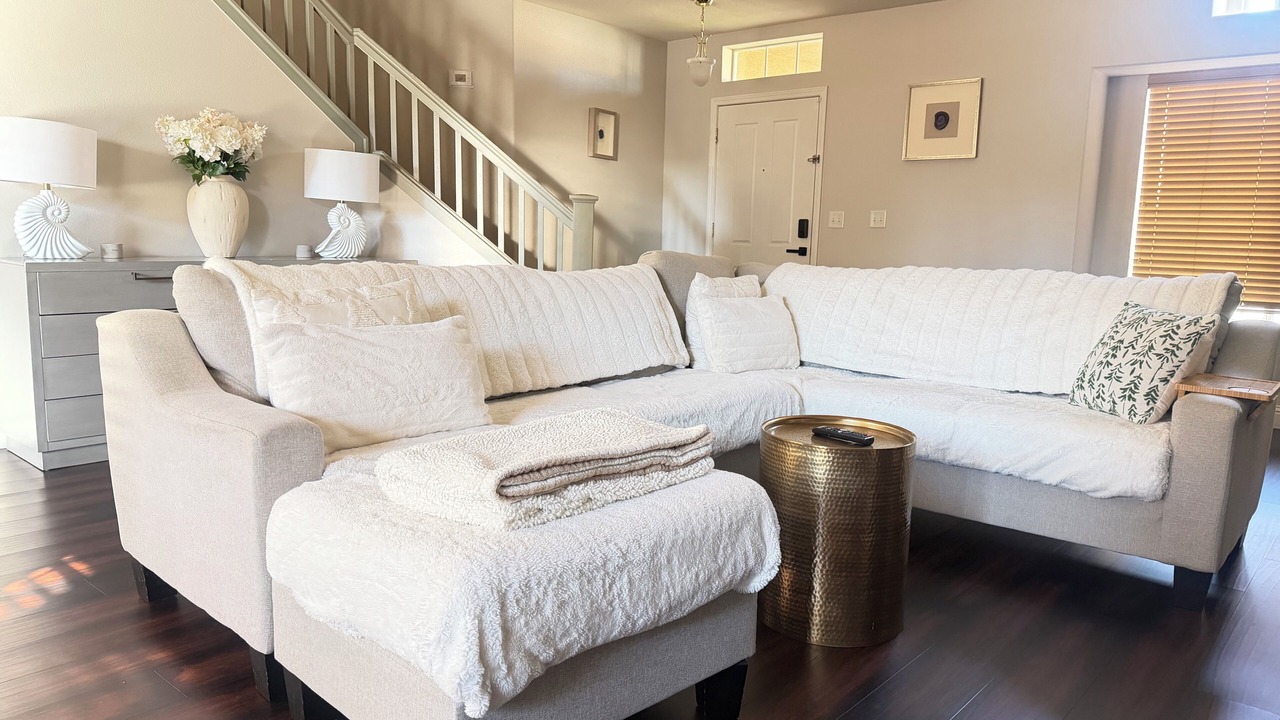 Photo of Livingroom in Raisin