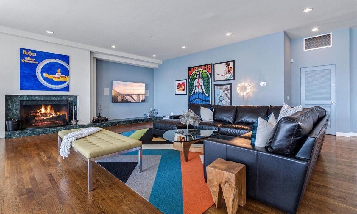 Photo of Livingroom in Carmel Riviera