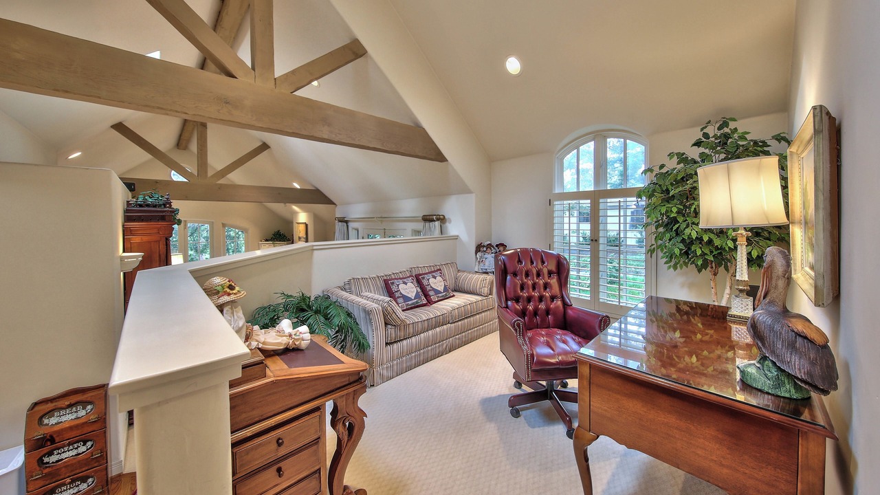 Photo of Livingroom in Northwest Carmel
