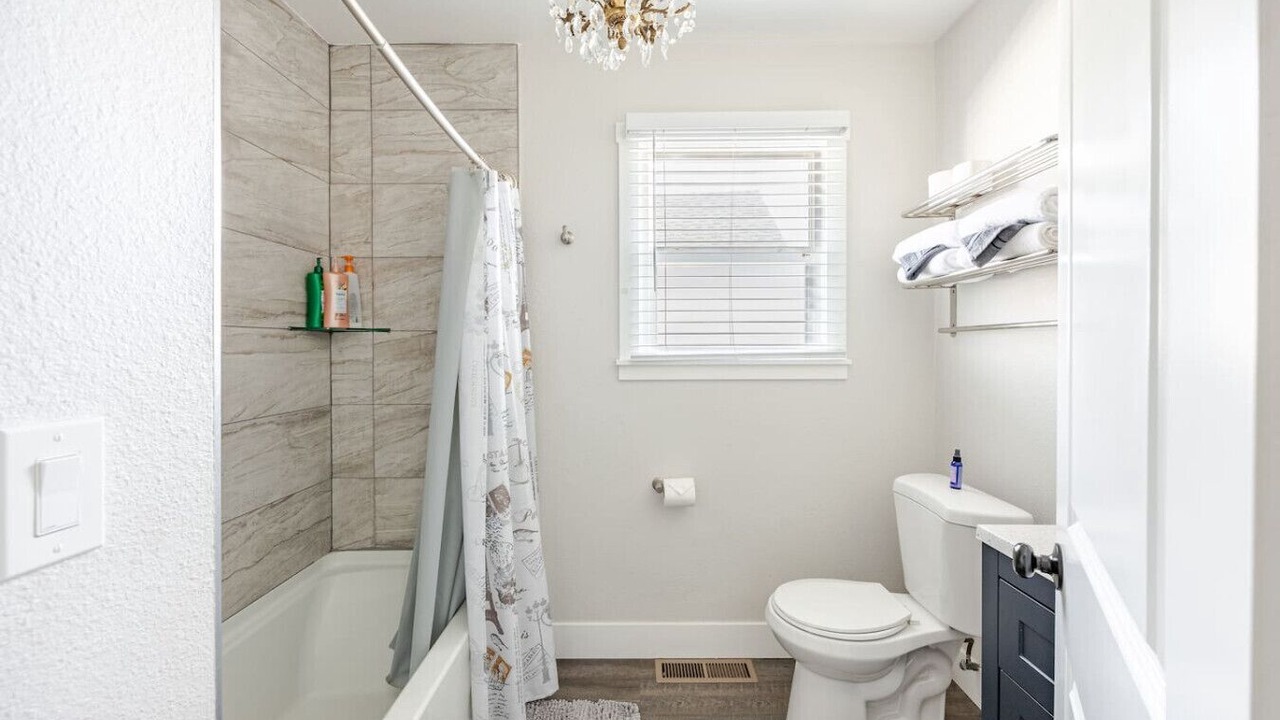 Photo of Bathroom in Midtown