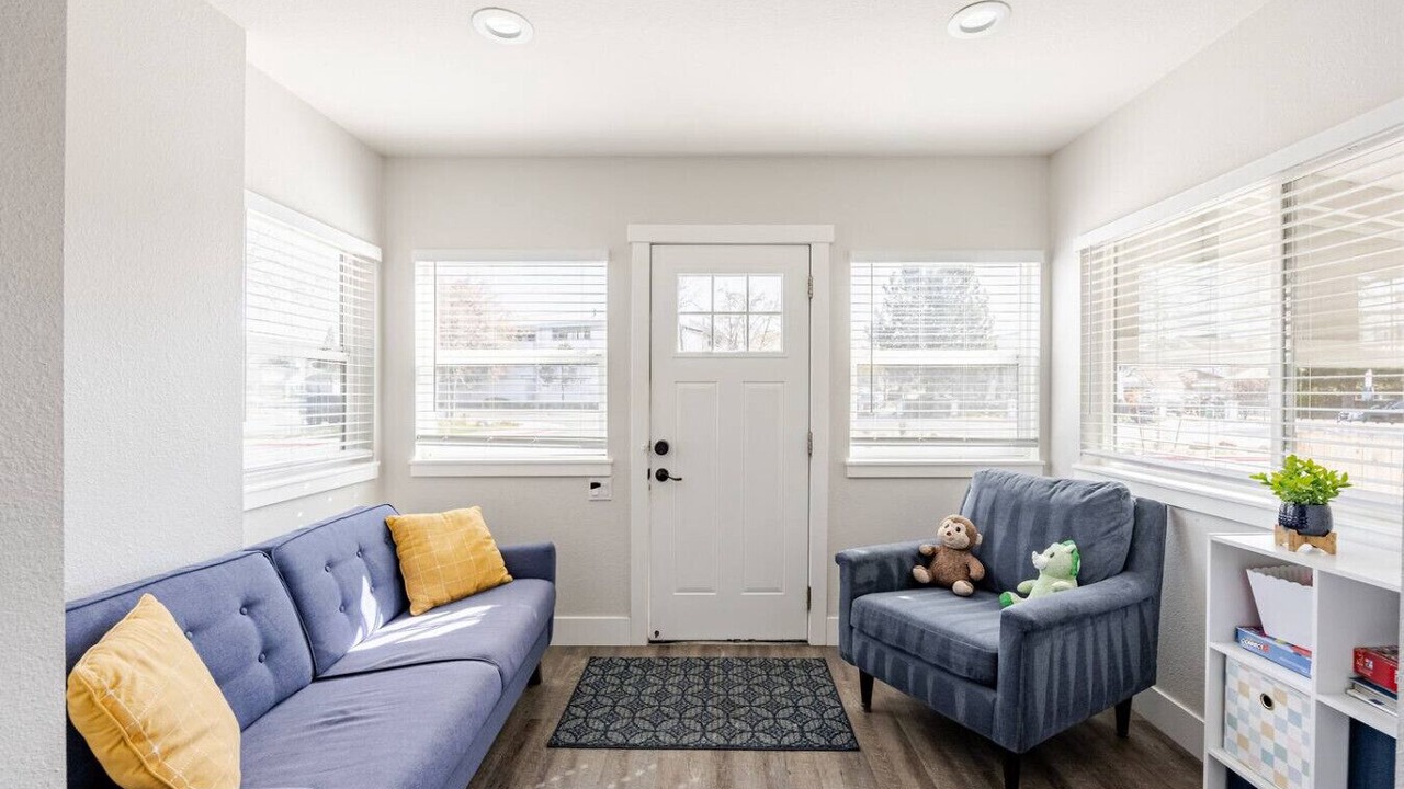 Photo of Livingroom in Midtown