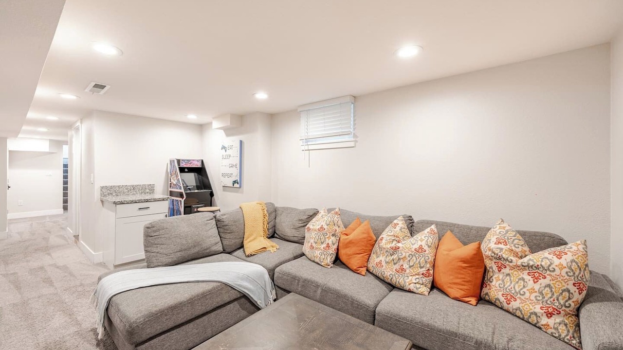 Photo of Livingroom in Midtown