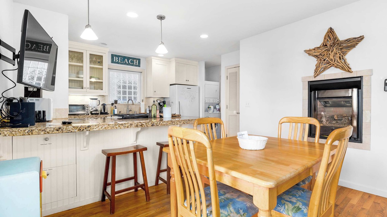 Photo of Livingroom in Capitola