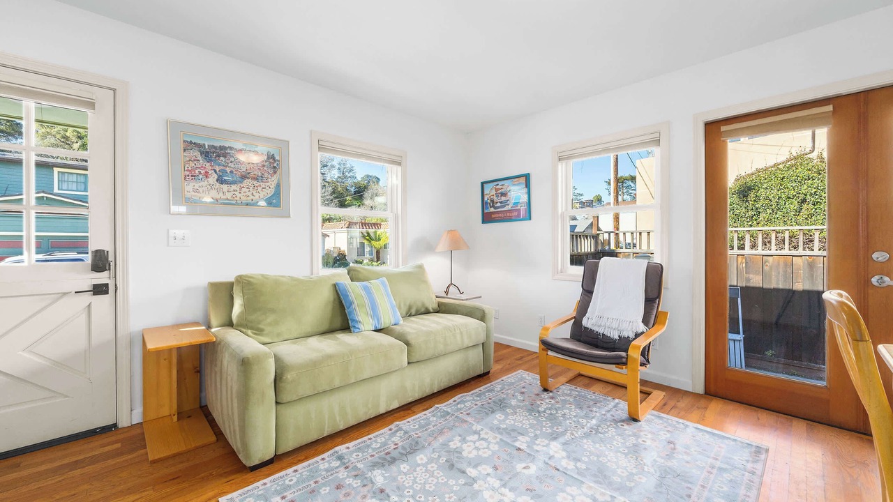 Photo of Livingroom in Capitola