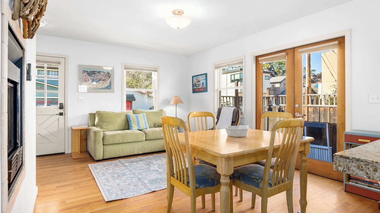 Photo of Bedroom in Capitola