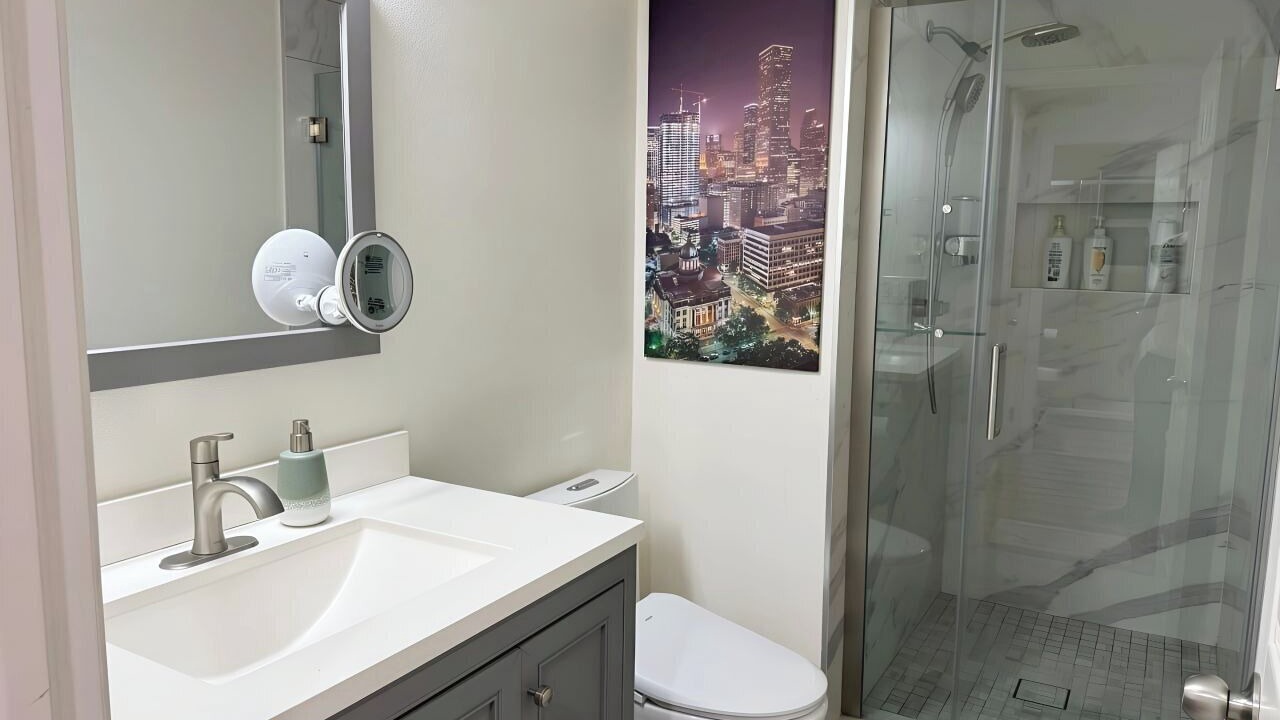 Photo of Bathroom in Centerville