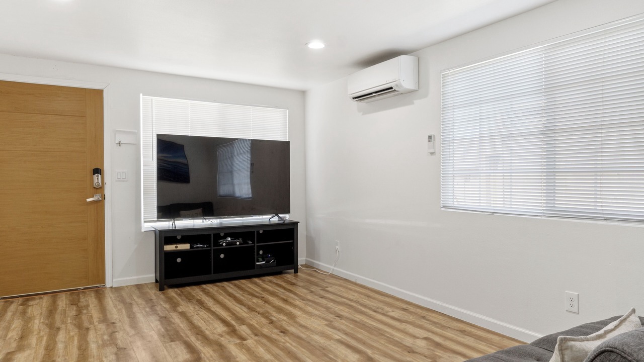 Photo of Livingroom in Centerville