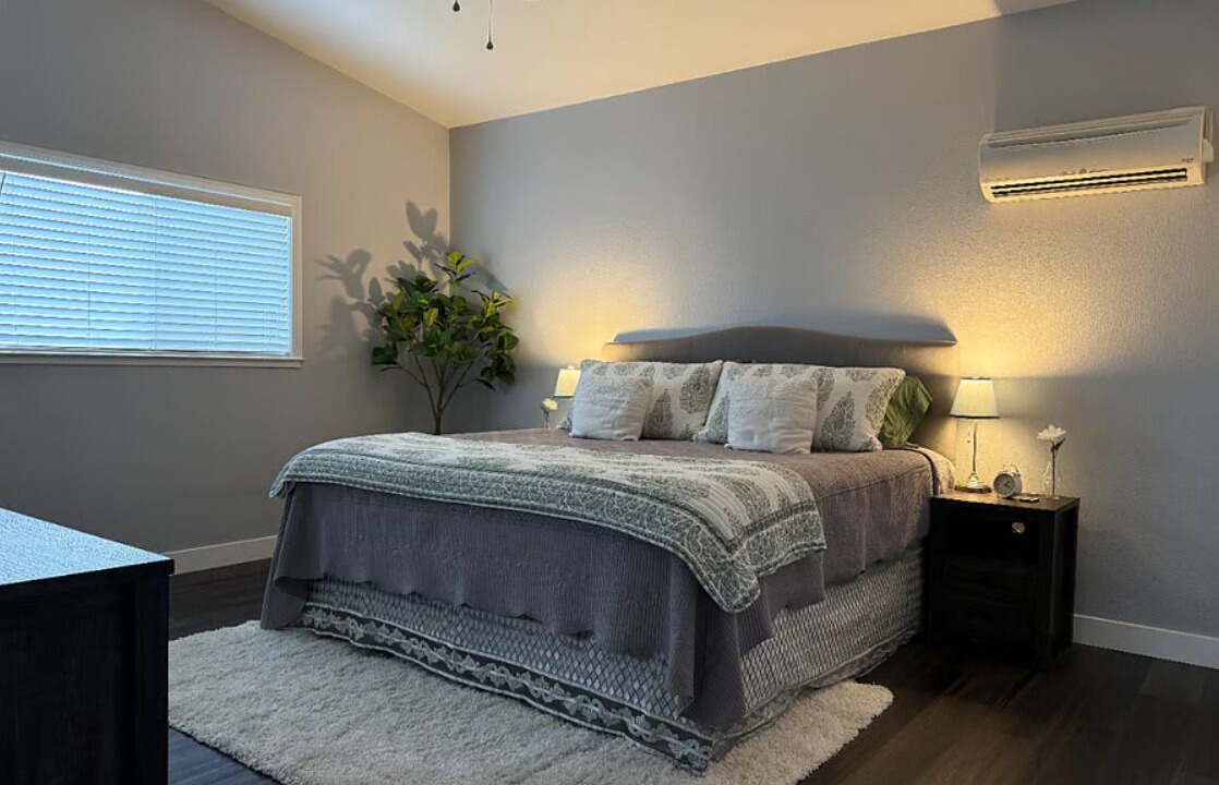 Photo of Bedroom in Orangevale