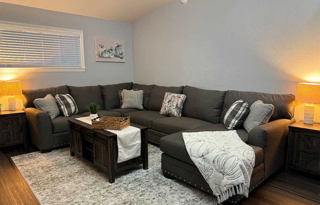 Photo of Livingroom in Orangevale