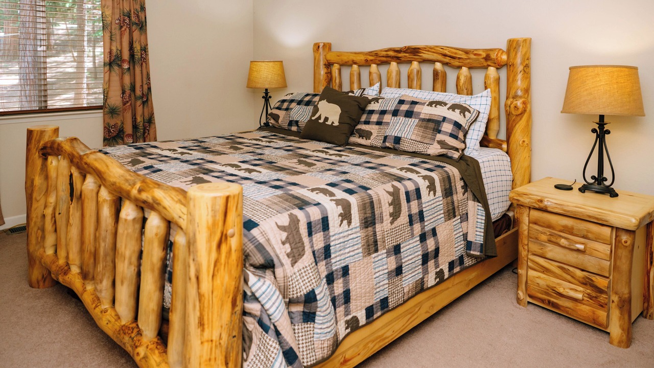 Photo of Bedroom in Mi-Wuk Village