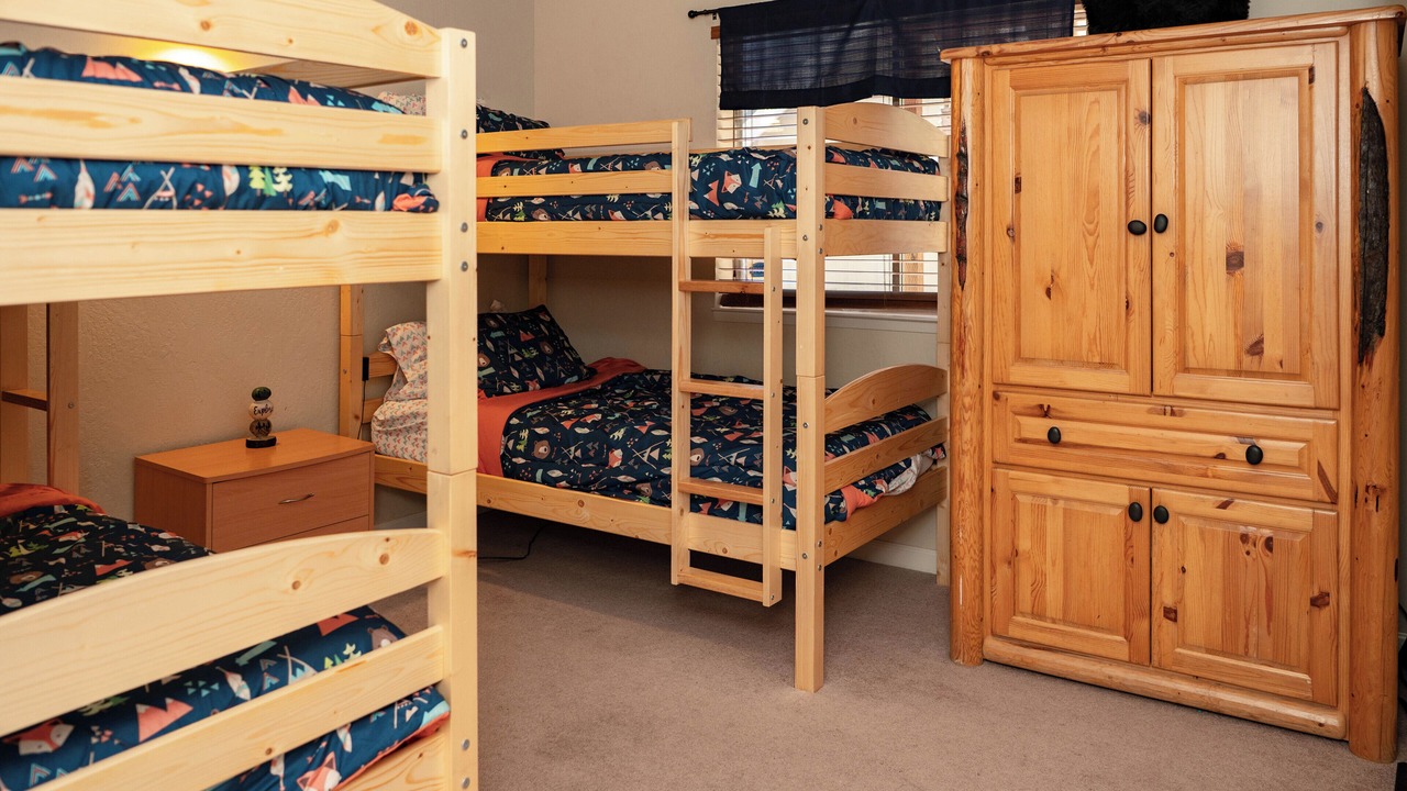 Photo of Bedroom in Mi-Wuk Village