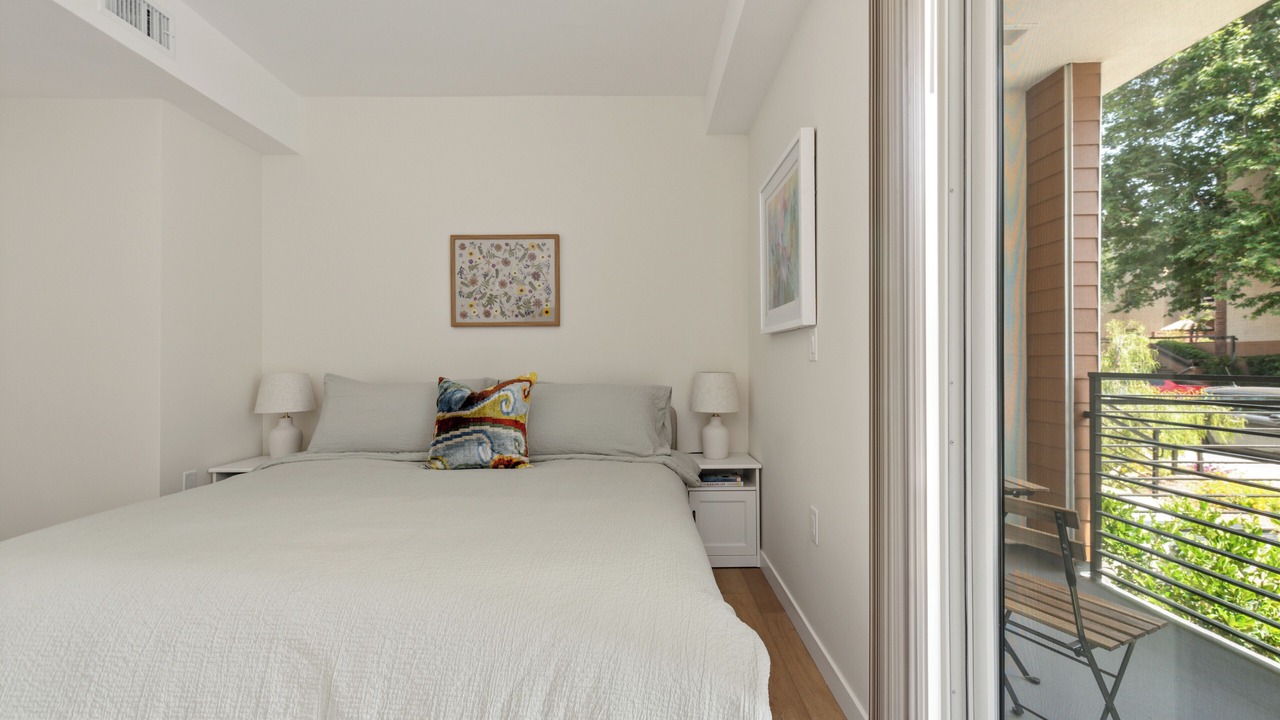Photo of Bedroom in Downtown