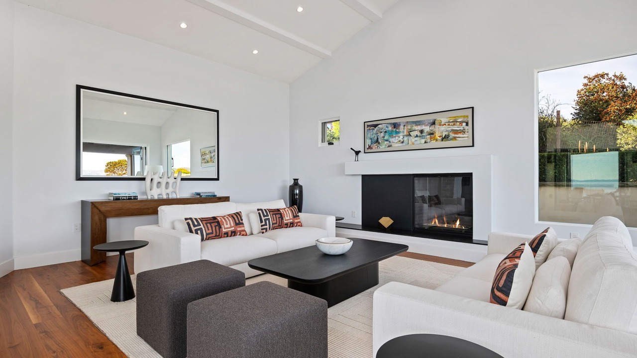 Photo of Livingroom in The Mesa