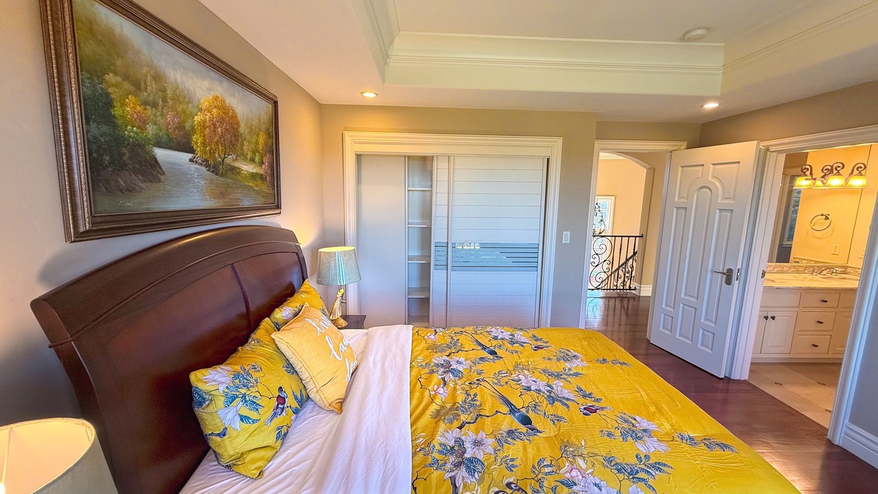 Photo of Bedroom in Los Altos Hills