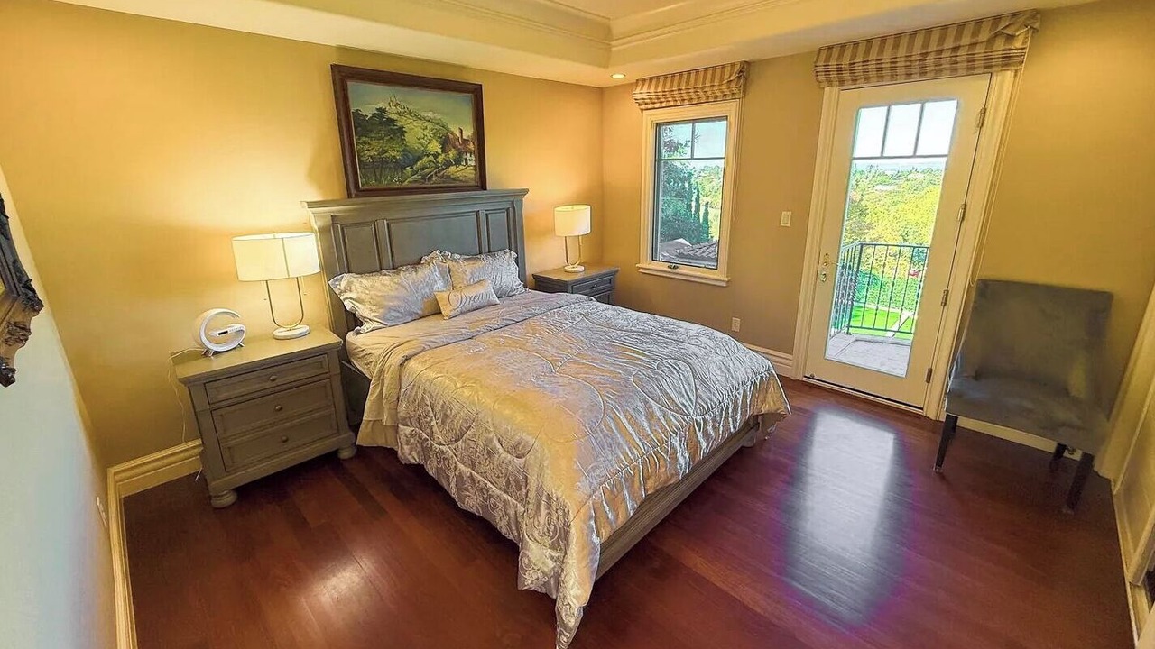 Photo of Bedroom in Los Altos Hills