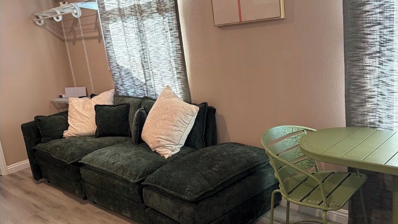 Photo of Livingroom in Mojave Desert