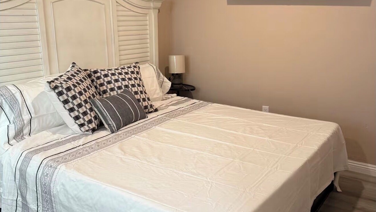 Photo of Bedroom in Mojave Desert