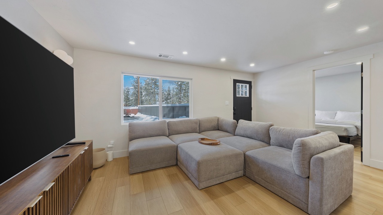 Photo of Livingroom in South Lake Tahoe