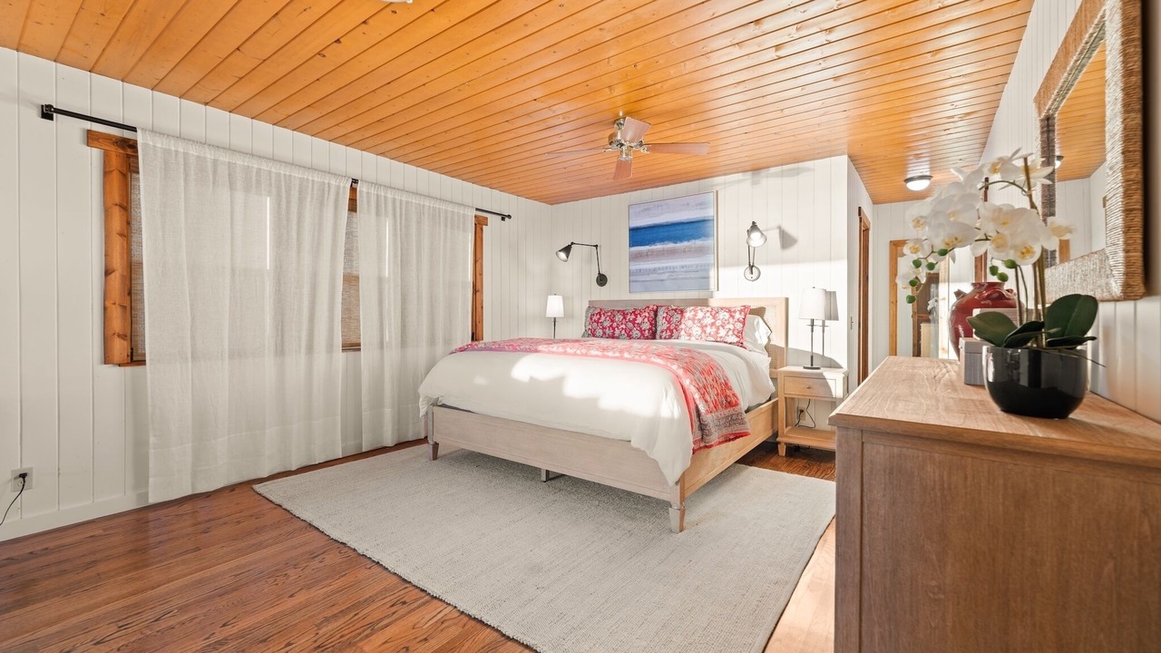 Photo of Bedroom in Ventura