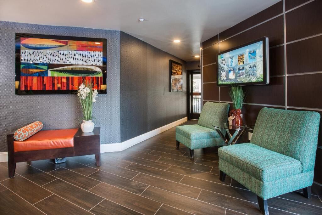 Photo of Livingroom in Mountain View