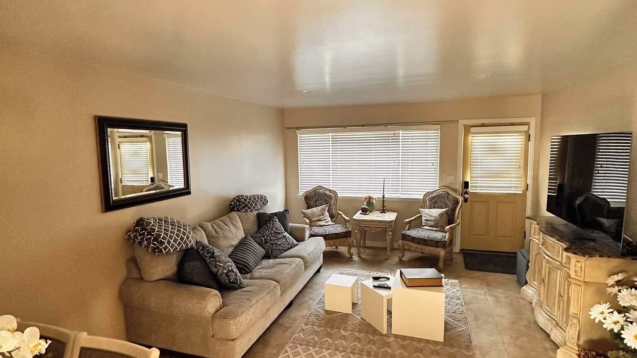 Photo of Livingroom in Hope