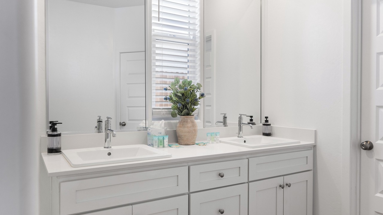 Photo of Bathroom in Pumpkin Center