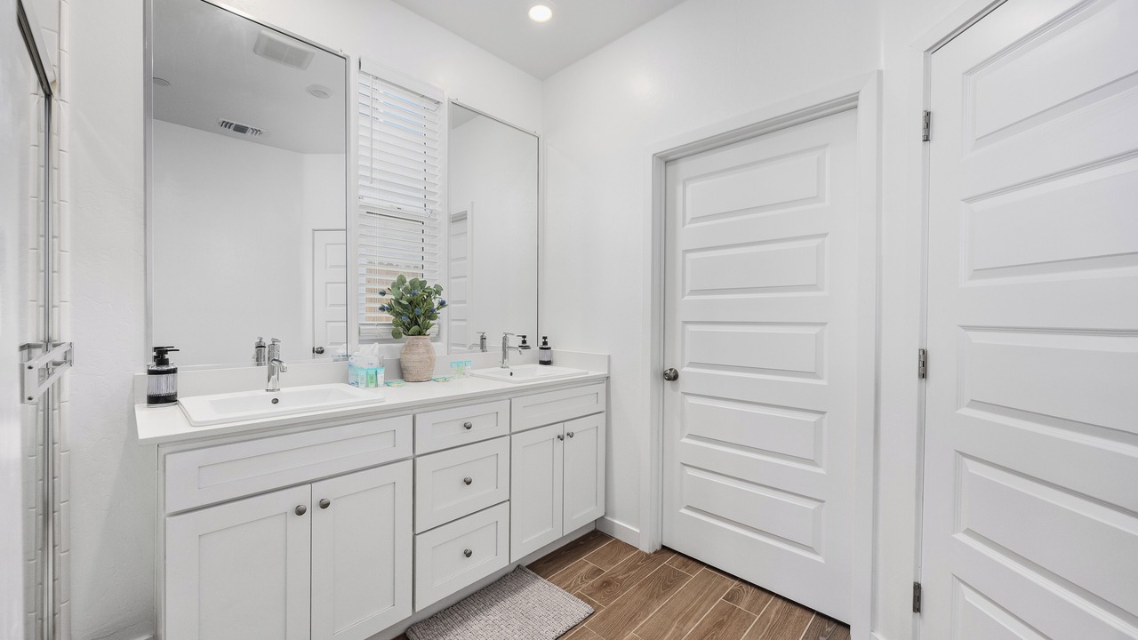Photo of Bathroom in Pumpkin Center