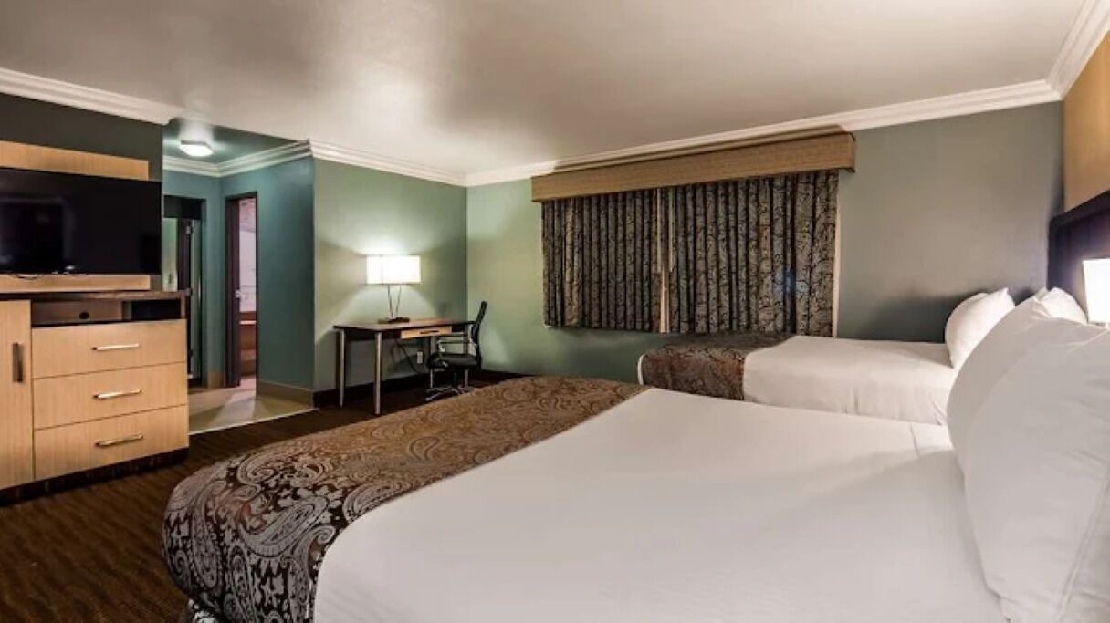 Photo of Bedroom in Central San Mateo