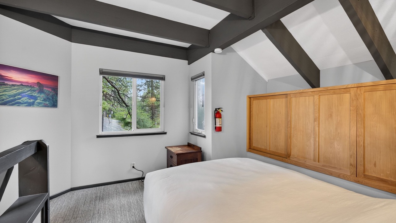 Photo of Bedroom in Dollar Point
