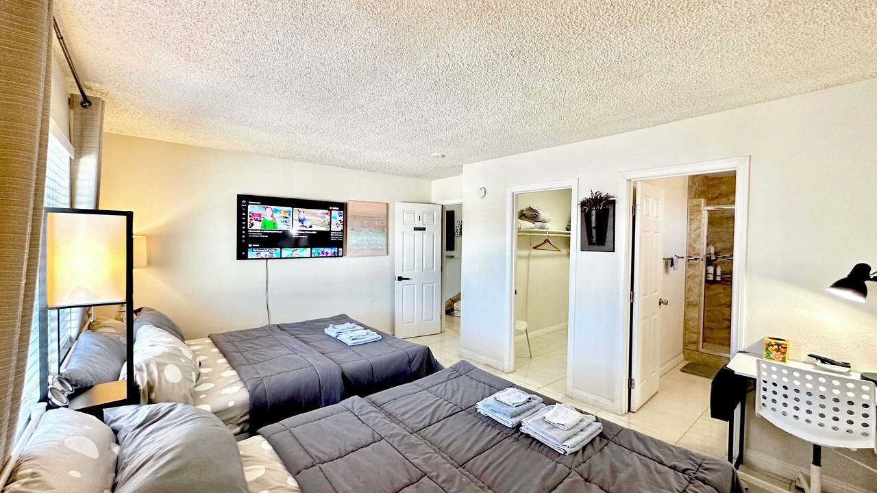Photo of Bedroom in Chinatown