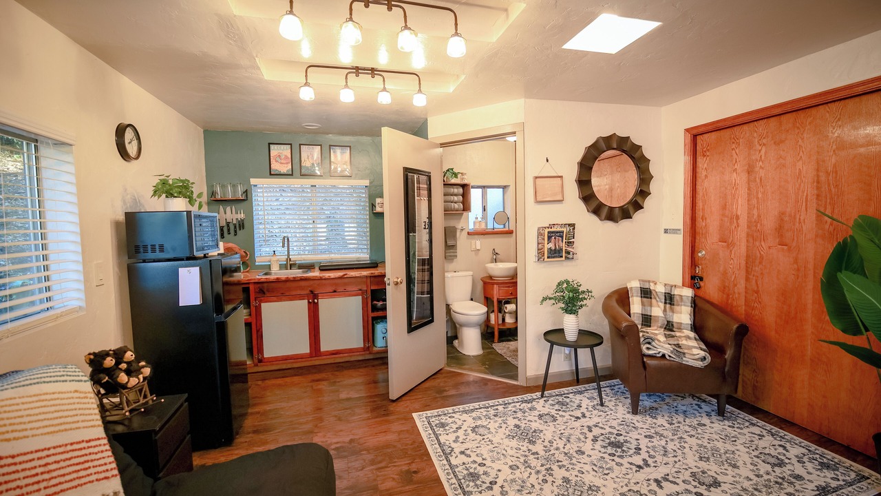 Photo of Livingroom in Oakhurst