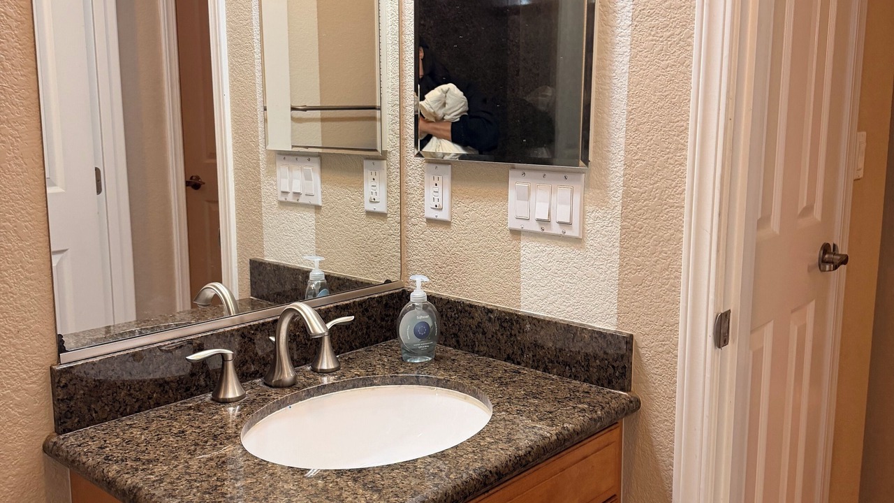 Photo of Bathroom in Tracy