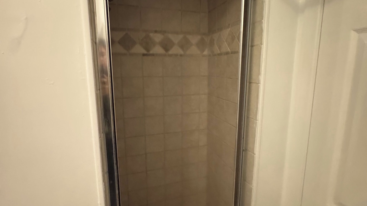 Photo of Bathroom in Pico - Robertson