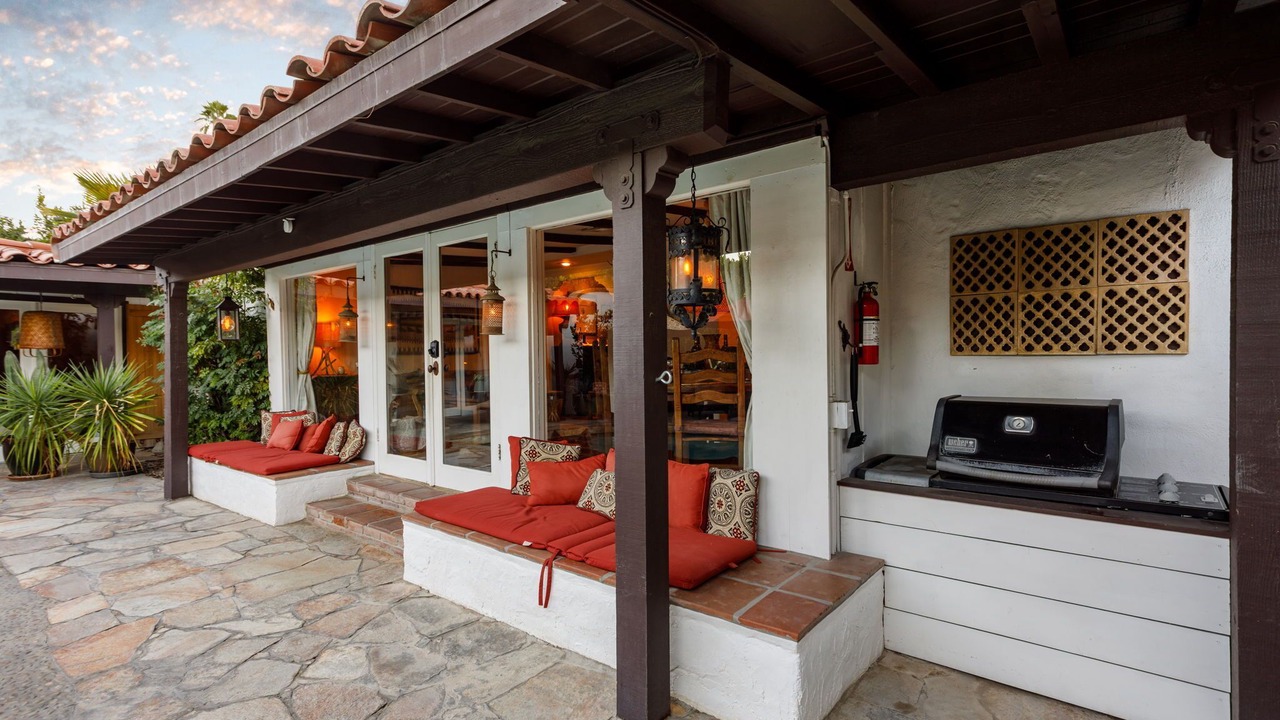 Photo of Patio Balcony in Warm Sands