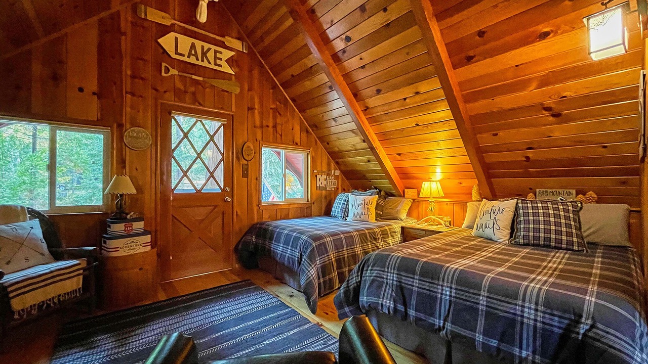 Photo of Bedroom in Mi-Wuk Village