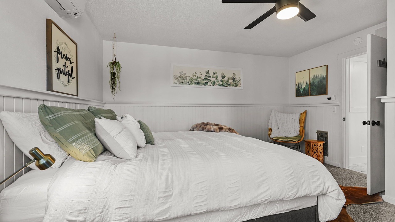 Photo of Bedroom in Redding