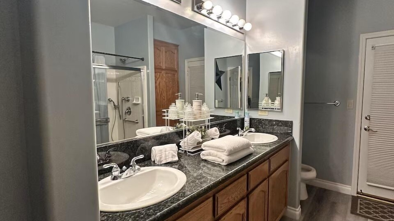 Photo of Bathroom in Greenacres