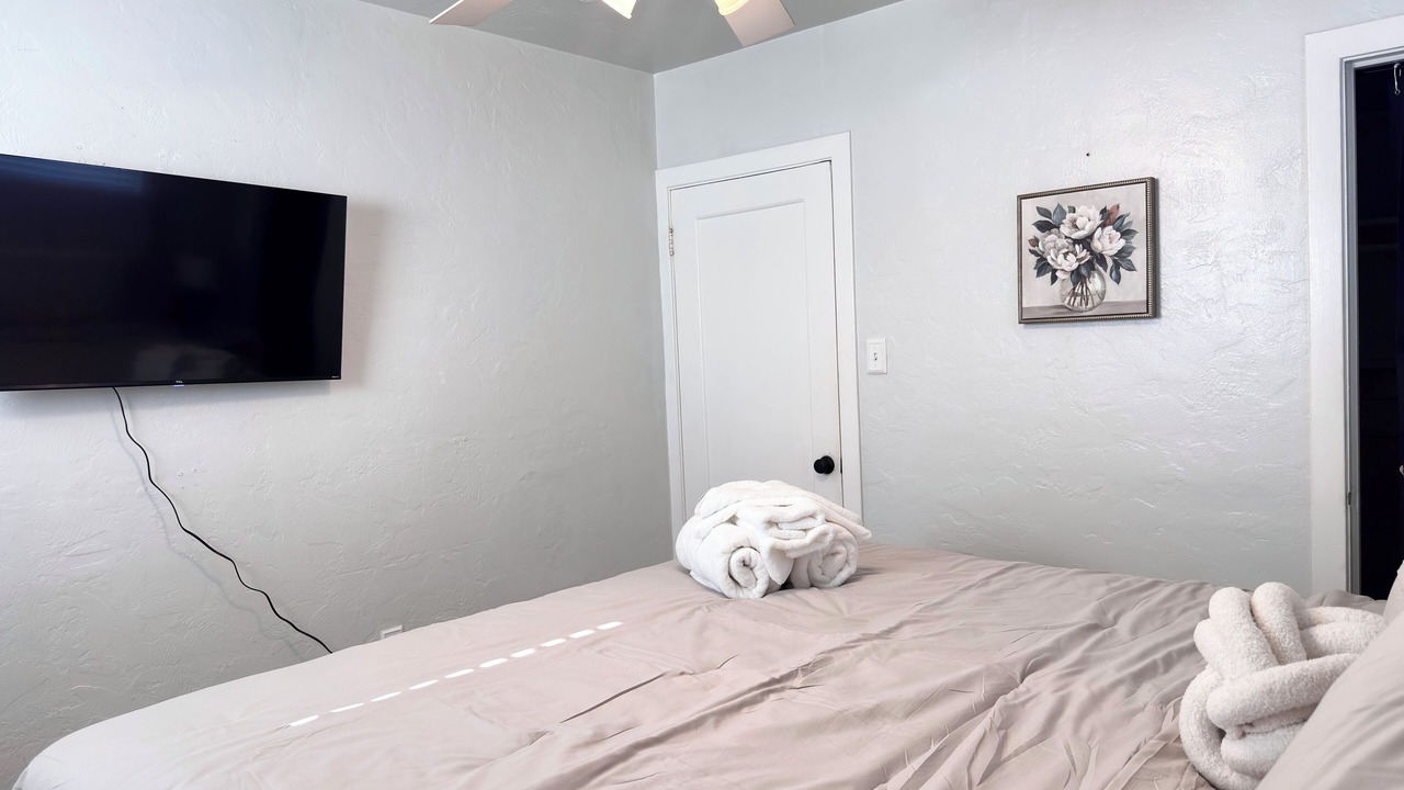 Photo of Bedroom in Hanford