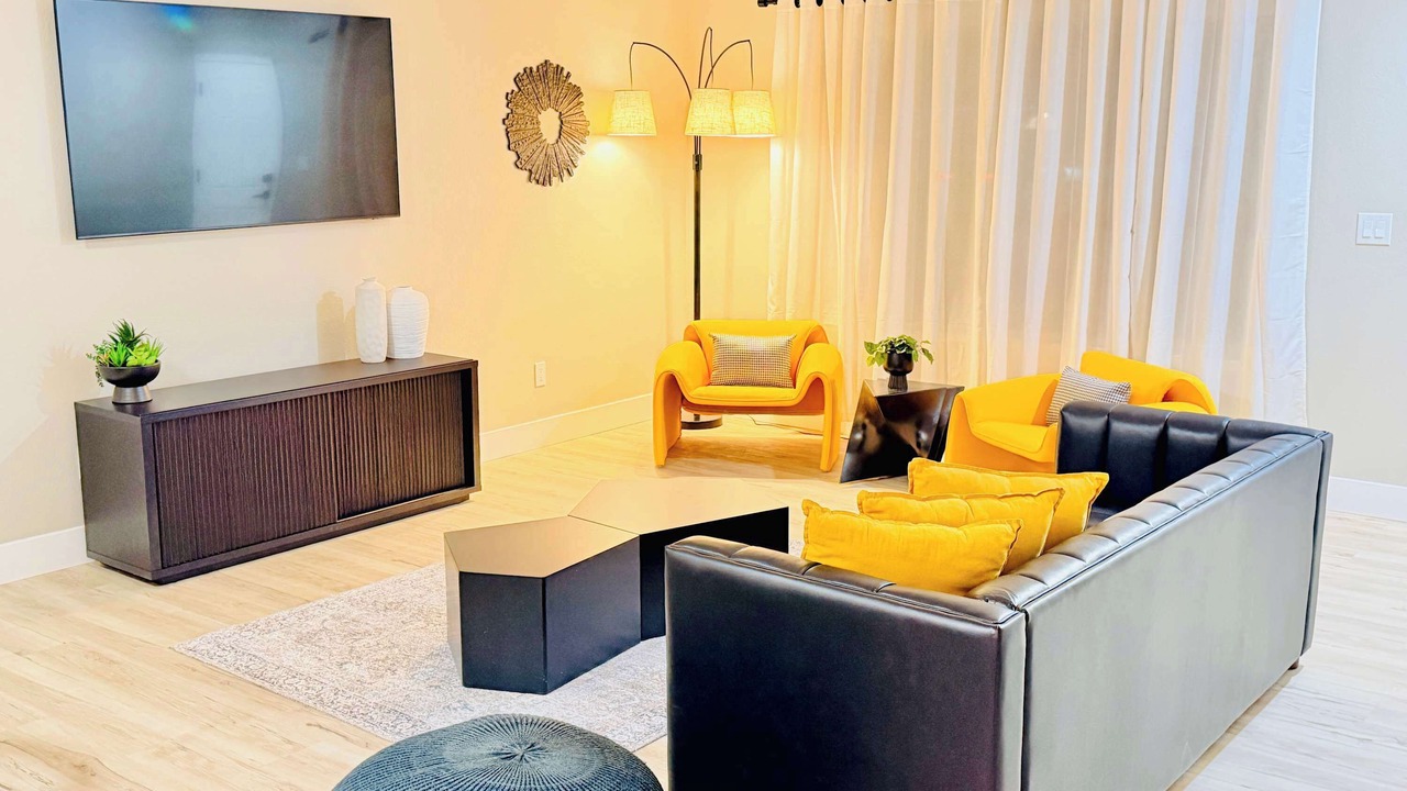 Photo of Livingroom in Fernley