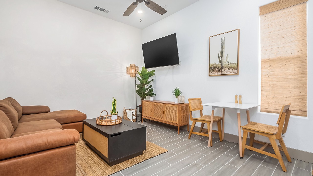 Photo of Livingroom in Friant
