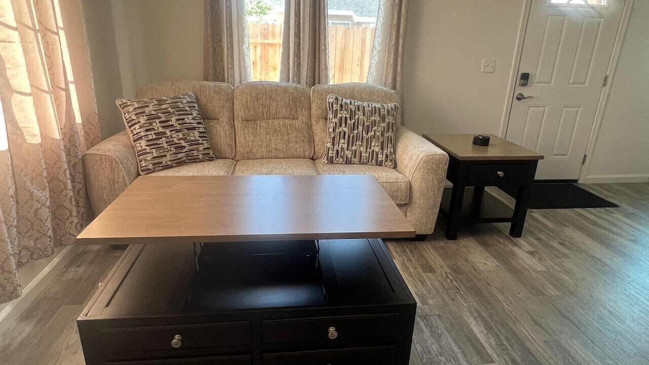 Photo of Livingroom in Turlock