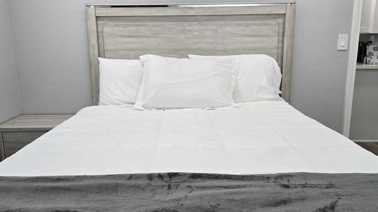 Photo of Bedroom in Merced County