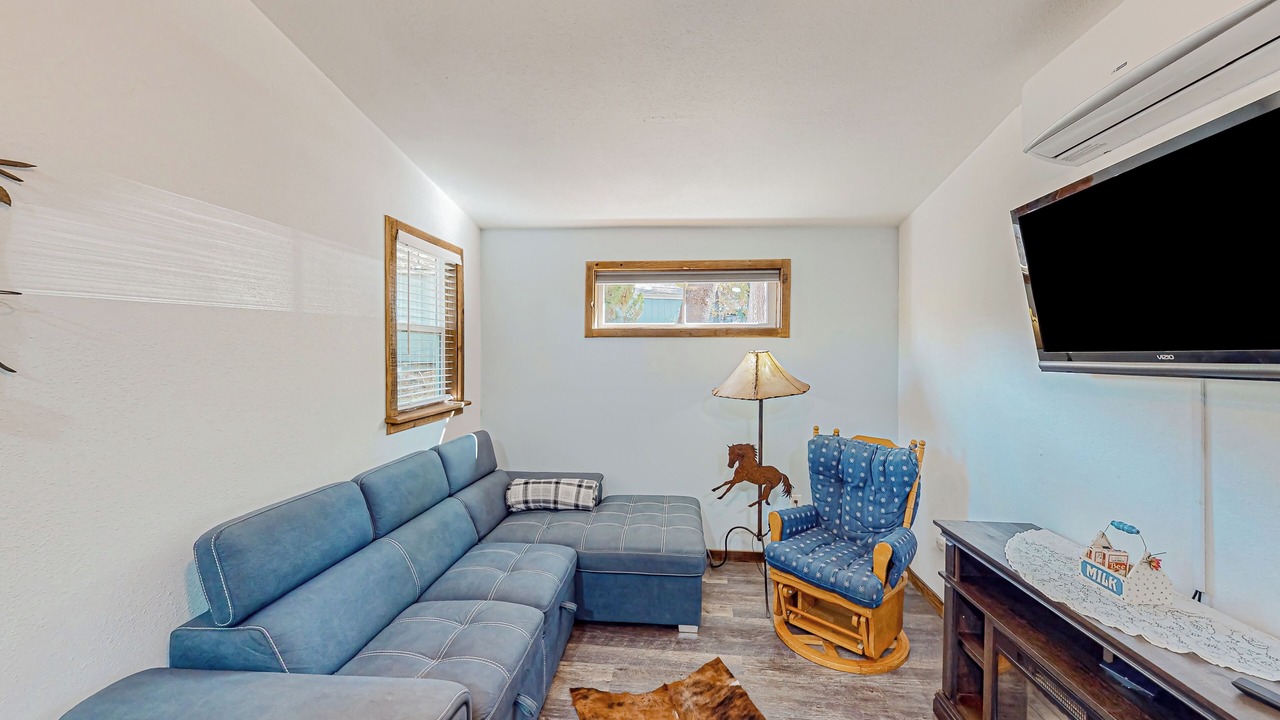 Photo of Livingroom in Mono Vista