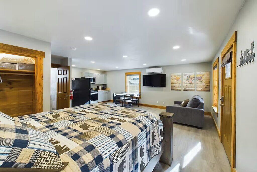 Photo of Bedroom in Mariposa